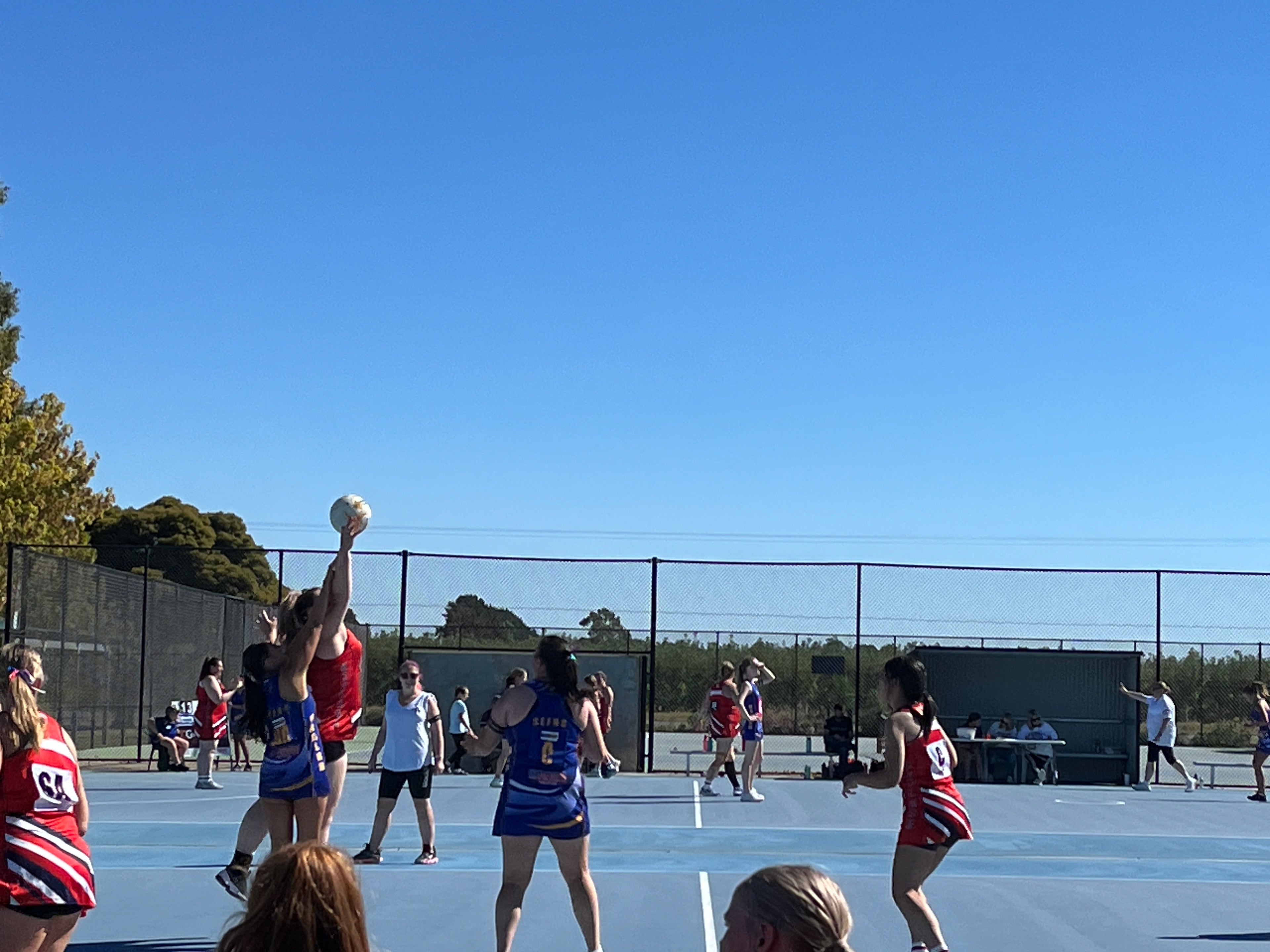 longwood FNC womens player playing Basketball